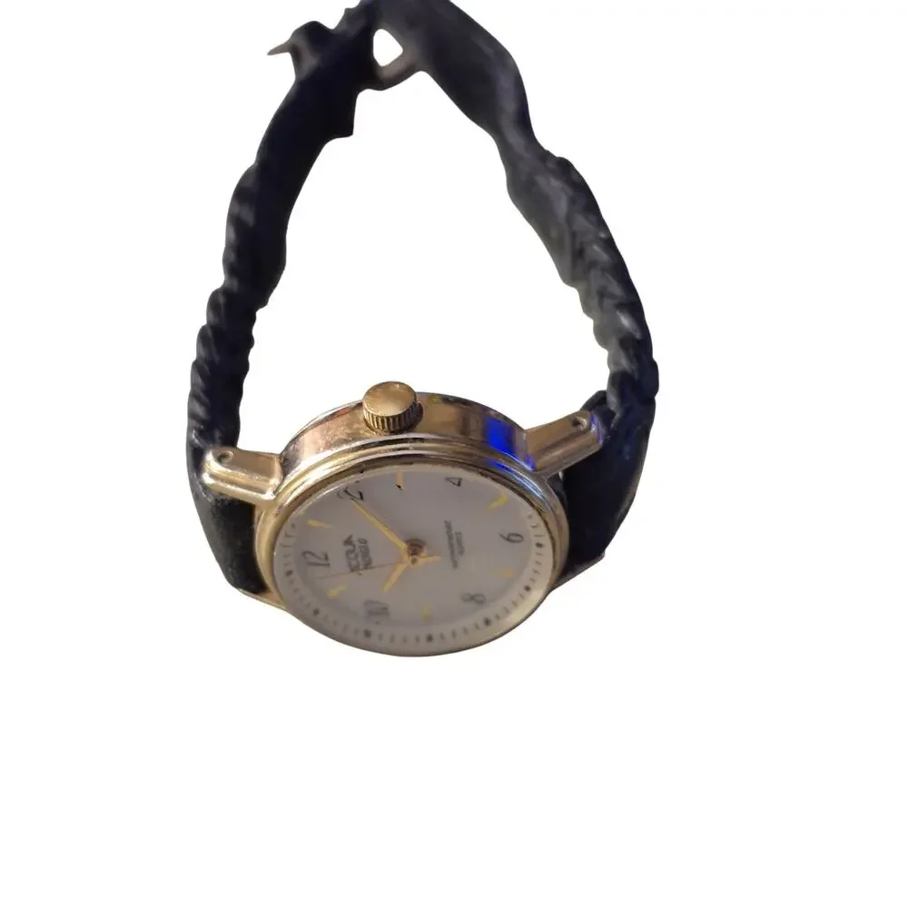 Acqua Timex Ladies Watch New Battery Vintage Gold toned Bezel Classic‎ Goth